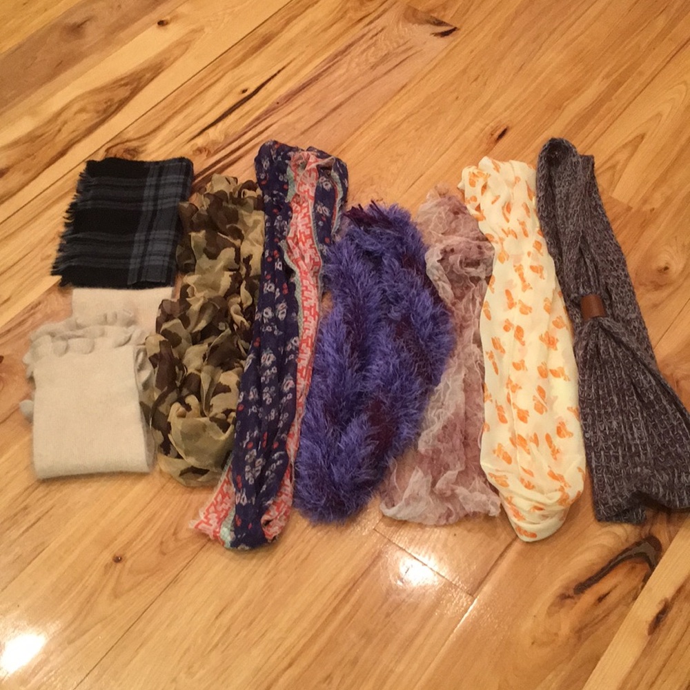 Scarf bundle 8 scarves for $50